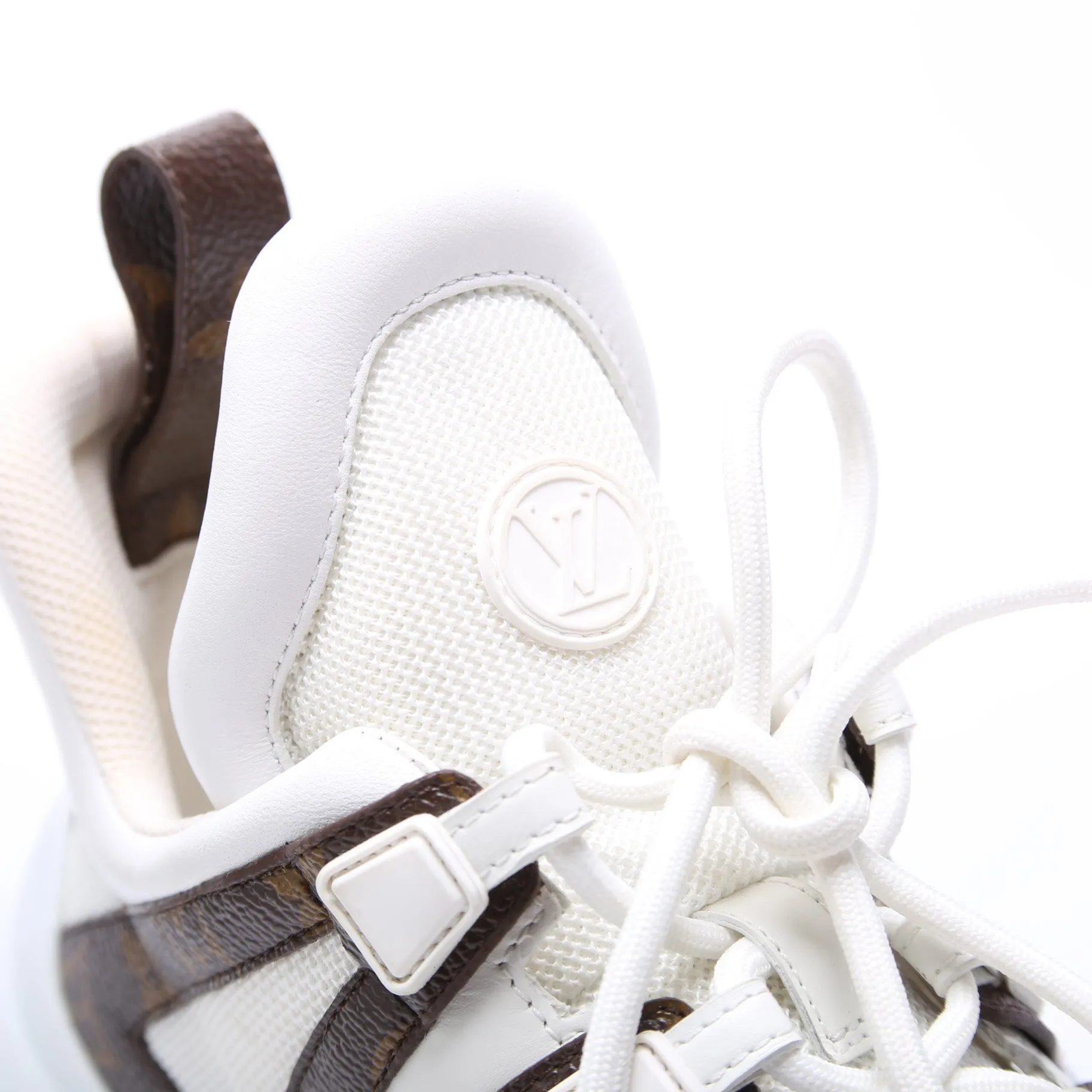 Archlight Sneakers Size 38.5 White/Brown