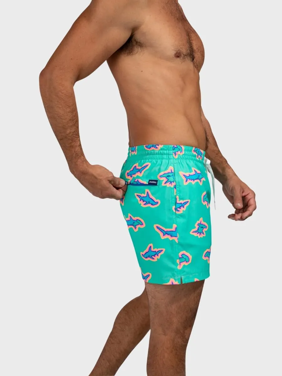 Chubbies Mens Swim Trunks ?C Mens Swim Shorts with 4-Way Stretch, 5.5?? Beach Shorts with Elastic Waist, Drawstring,Mesh Lining