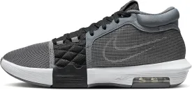 Nike Men's Basketball Shoe
