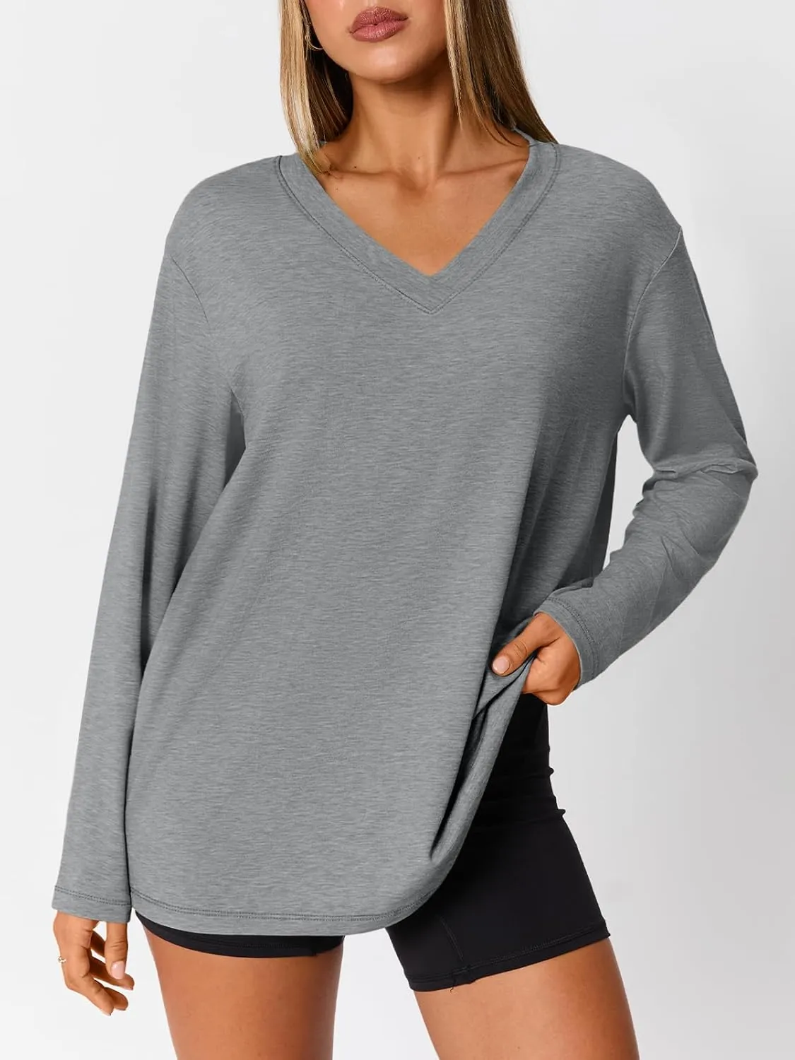 Trendy Queen Oversized Tshirts for Women Workout Plus Size Gym Tops V Neck Long Sleeve T Shirts Spring Casual Basic Tees